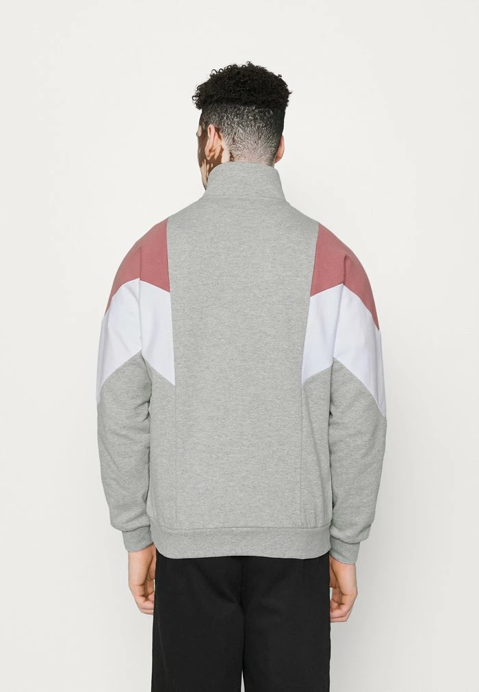 CREW BRENDAN - Sweatshirt - grey/soft burgundy Kaotiko CREW BRENDAN - Sweatshirt - Grey/soft Burgundy -Kaotiko Shop 03b7c552e740400da4e2c69ca1f41484