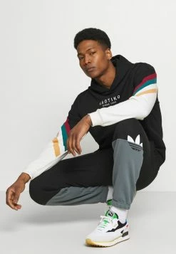 Kaotiko CREW WALKER - Hoodie - Black -Kaotiko Shop 08e94220029344fb902de82616a0ef8b