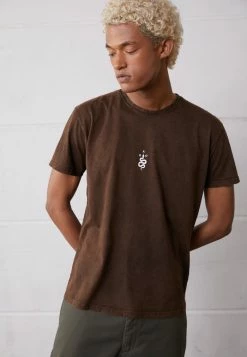 Kaotiko WASHED GREEK ELEMENTS UNISEX - Print T-shirt - Brown