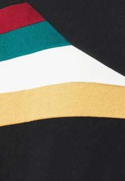 Kaotiko CREW WALKER - Hoodie - Black -Kaotiko Shop 114392e9a5724852b56b42f4573aa069