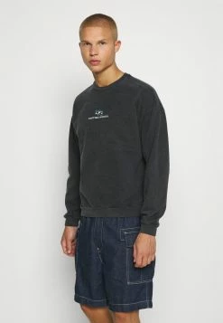 Kaotiko CREW WASHED ISIS UNISEX - Sweatshirt - Black -Kaotiko Shop 1e7bae41d47e46058ec3d948284b050f