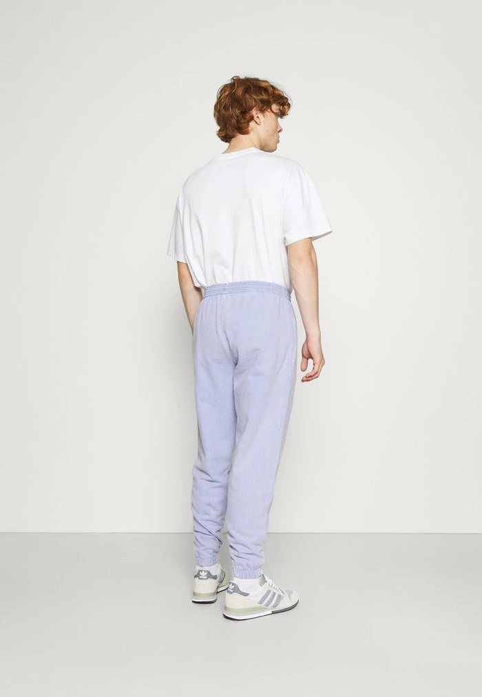 MALVA UNISEX - Tracksuit bottoms - malva Kaotiko MALVA UNISEX - Tracksuit Bottoms - Malva -Kaotiko Shop 2d3ea2989b774a11a52191e4027300c4