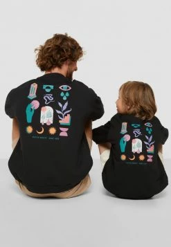 Kaotiko CREW MINIMAL UNISEX - Sweatshirt - Black -Kaotiko Shop 3e361c5c81ce4481ab4b588cca546183