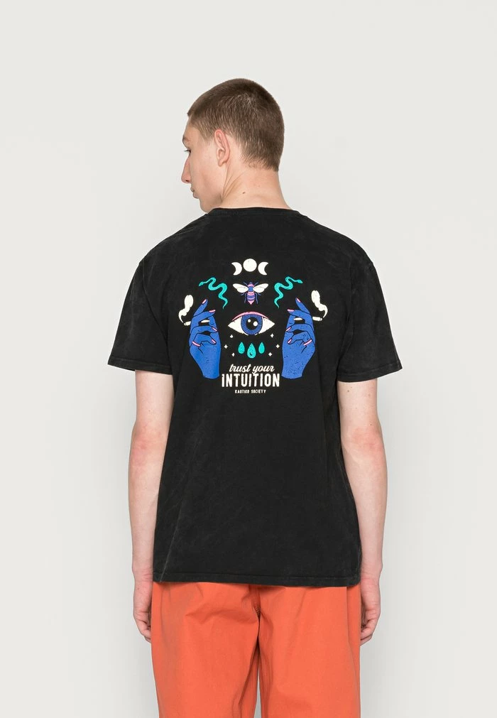 WASHED INTUITION UNISEX - Print T-shirt - black Kaotiko WASHED INTUITION UNISEX - Print T-shirt - Black -Kaotiko Shop 445568f4831f471b8c6f19a3eba6df57