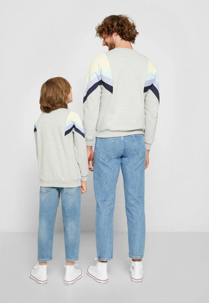 CREW SEATTLE - Sweatshirt - grey/yellow/green/grape/navy Kaotiko CREW SEATTLE - Sweatshirt - Grey/yellow/green/grape/navy -Kaotiko Shop 4753589a5de0479cafd31fe2aceb5b34