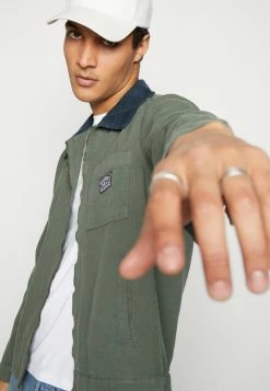 Kaotiko CHAQ BOSTON UNISEX - Summer Jacket - Army -Kaotiko Shop 499a41ef8b8a4603a92eca246f5e579a