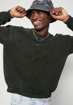 Kaotiko CREW WASHED BOMB DYSTOPIA UNISEX - Sweatshirt - Black -Kaotiko Shop 5e86ba8869c7499a8ead37981c48015a