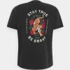 Kaotiko STAY TRUE UNISEX - Print T-shirt - Black Acid Wash