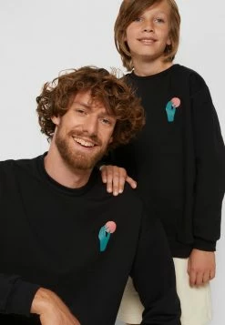 Kaotiko CREW MINIMAL UNISEX - Sweatshirt - Black -Kaotiko Shop 6464a1df920c4c9b9c018a4875dc7d9c