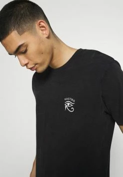 Kaotiko GARDENS - Print T-shirt - Black 9 Kaotiko GARDENS - Print T-shirt - Black -Kaotiko Shop 65556be6d3224936bfccf3cff1c3165d