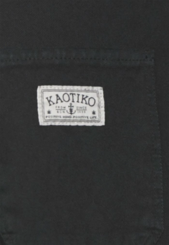 PANT NEW YORK - Cargo trousers - black Kaotiko PANT NEW YORK - Cargo Trousers - Black -Kaotiko Shop 71f1981f4dc946968c8ce32810f29706