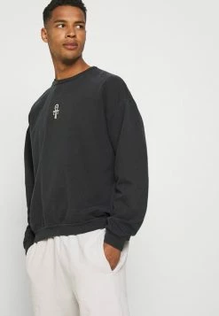 Kaotiko CREW PYRAMID - Sweatshirt - Black Wash 4 Kaotiko CREW PYRAMID - Sweatshirt - Black Wash -Kaotiko Shop 79a49f0d8a8b4de39c9e714edd88bbe7