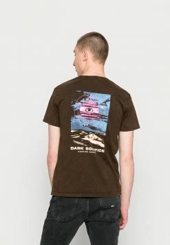 Kaotiko WASHED DARK SOCIETY UNISEX - Print T-shirt - Chocolate