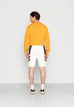 Kaotiko BERMUDA ANAKIN - Tracksuit Bottoms - Marfil/navy/red -Kaotiko Shop 7fcc44b92b044ad48b2b27e74c454b9e