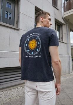 Kaotiko WASHED SOLAR SYSTEM UNISEX - Print T-shirt - Black -Kaotiko Shop 806f95e8577348bba1635b3fc77d90c5