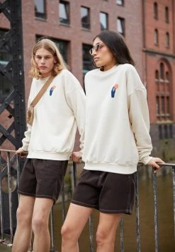 Kaotiko CREW MINIMAL UNISEX - Sweatshirt - Ivory -Kaotiko Shop 8401ef8dad824b64a1326eea060f5c88