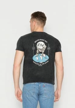 Kaotiko WASHED HOWLING WOLVES UNISEX - Print T-shirt - Black