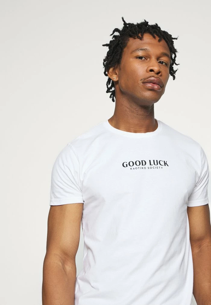 UNISEX GOOD LUCK - Print T-shirt - white Kaotiko UNISEX GOOD LUCK - Print T-shirt - White -Kaotiko Shop 908a02791a564249b2e5b00ec7c78b0b