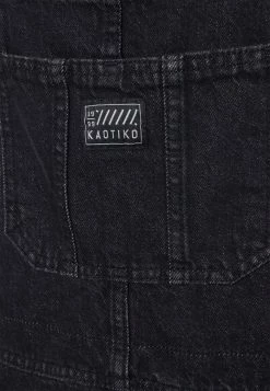 Kaotiko PETO WASHED - Dungarees - Black Denim -Kaotiko Shop 9ccef9e4cc38431abd0352e51267bce4