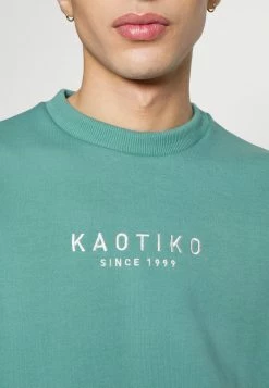 Kaotiko CREW BASIC UNISEX - Sweatshirt - Basil 5 Kaotiko CREW BASIC UNISEX - Sweatshirt - Basil -Kaotiko Shop a0bbbde835a54939a60ac72dd4368e96