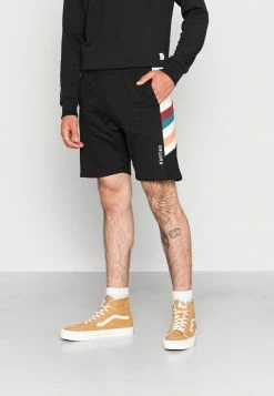 Kaotiko BERMUDA ANAKIN - Tracksuit Bottoms - Black/marfil/red
