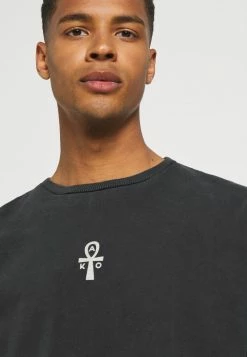 Kaotiko CREW PYRAMID - Sweatshirt - Black Wash 3 Kaotiko CREW PYRAMID - Sweatshirt - Black Wash -Kaotiko Shop ab01e34832604f82a8e0f882d20bd174