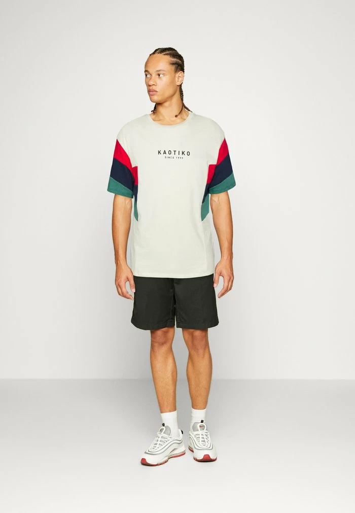 BRAYDEN UNISEX - Print T-shirt - ivory/red/navy/heura Kaotiko BRAYDEN UNISEX - Print T-shirt - Ivory/red/navy/heura -Kaotiko Shop b4272fbfd29546009278905541591b0c