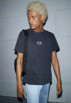 Kaotiko UNISEX - Print T-shirt - Black