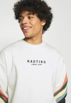 Kaotiko CREW WALKER UNISEX - Sweatshirt - White -Kaotiko Shop c009461bdceb43939c1fa998bd0a8a13