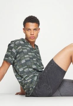 Kaotiko CAMISA ZANZIBAR UNISEX - Shirt - Green -Kaotiko Shop ea1ac4fdc3784c2486da5ff4e0652352