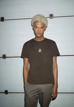 Kaotiko WASHED MOON SPHYNX UNISEX - Print T-shirt - Brown